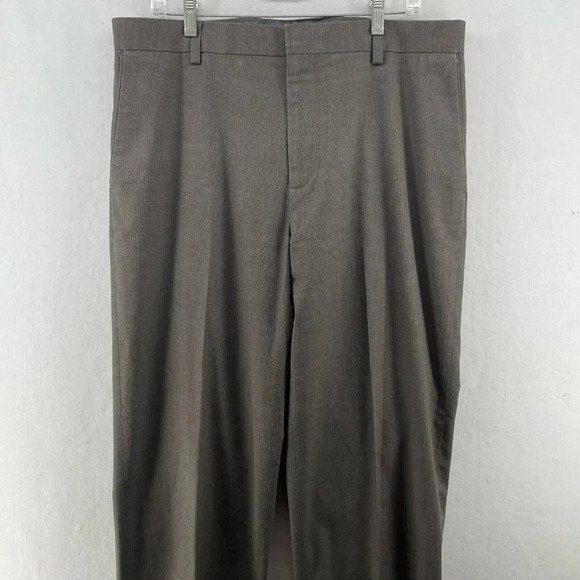 Kirkland Signature Dress Pants Men's Sz 36x30 Brown Straight Leg Mid-Rise Pocket - Picture 6 of 11